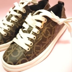 Calvin Klein Sneakers Size 6
